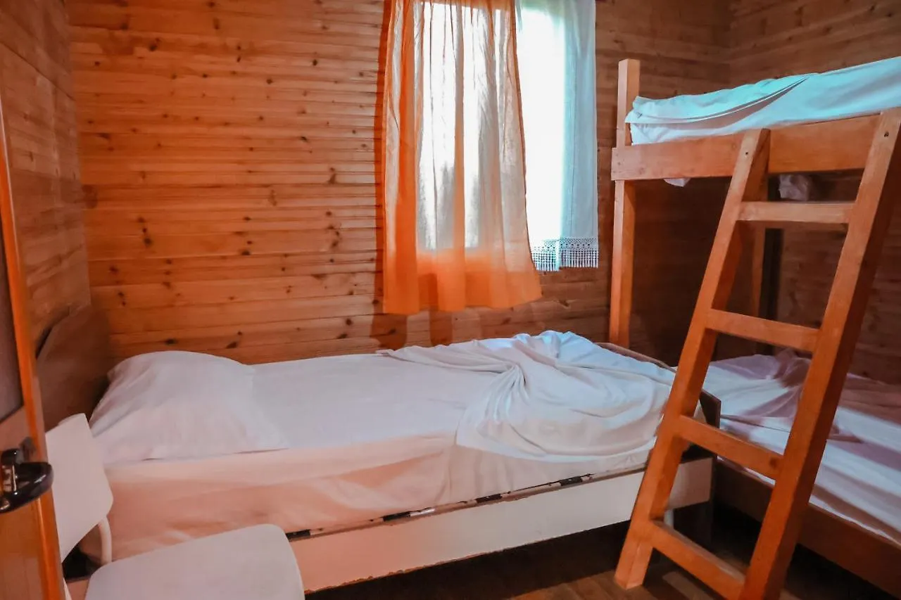Plazhi Gjeneralit - Small Cabins - Bungalows - Apartaments - Villas - Suite Kavaje Albania